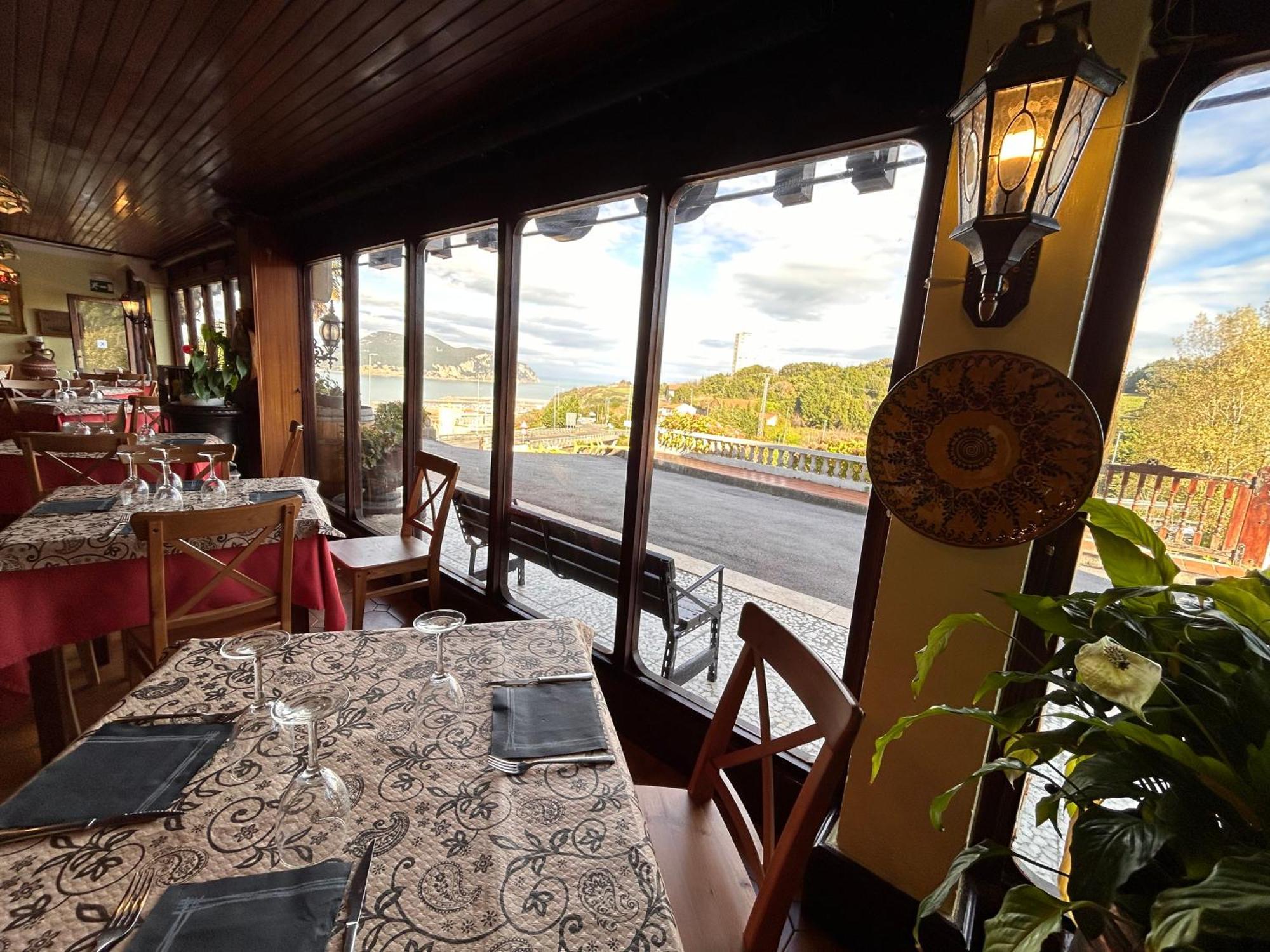 Hostal El Carro Laredo Zewnętrze zdjęcie