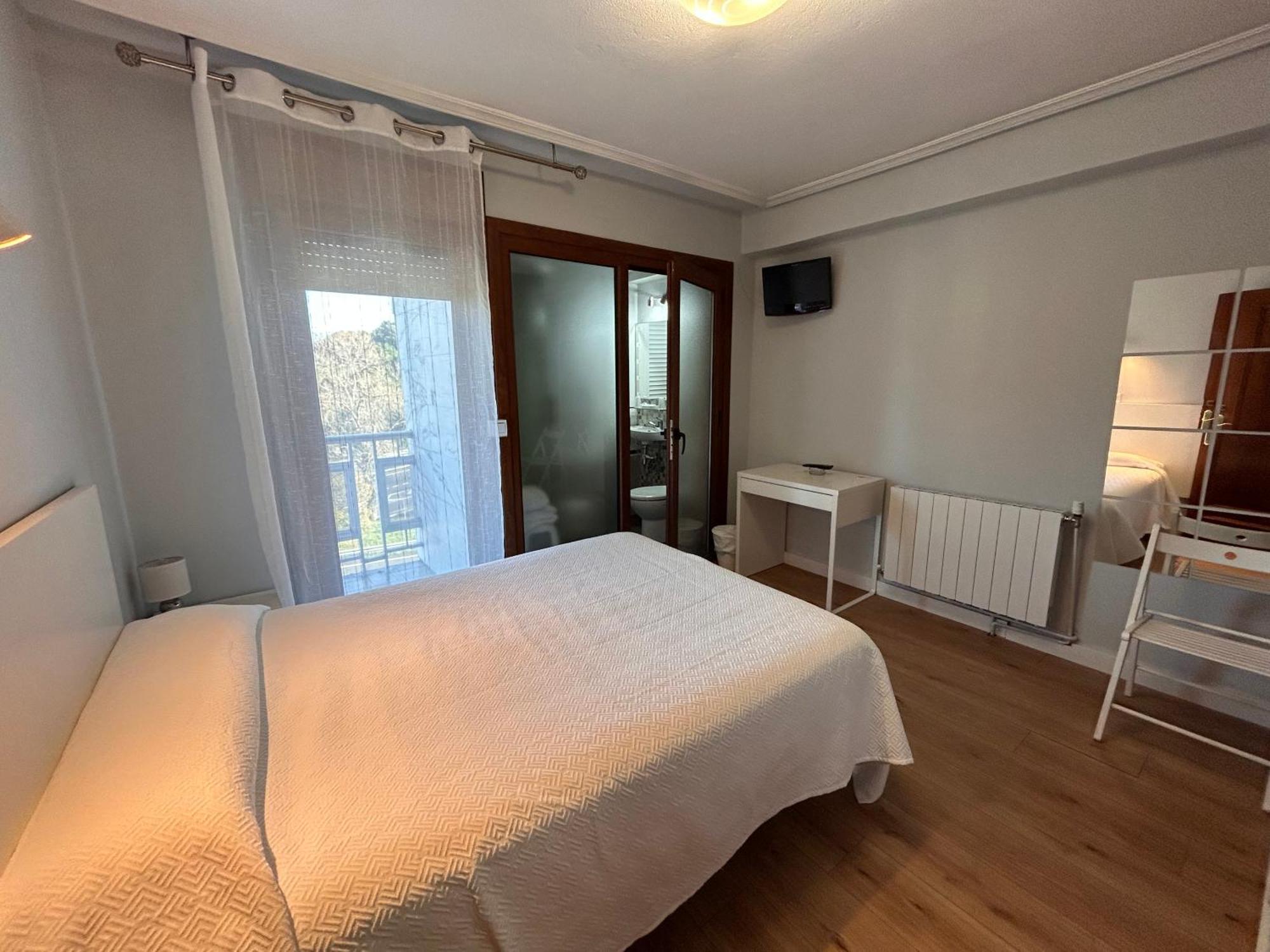 Hostal El Carro Laredo Zewnętrze zdjęcie